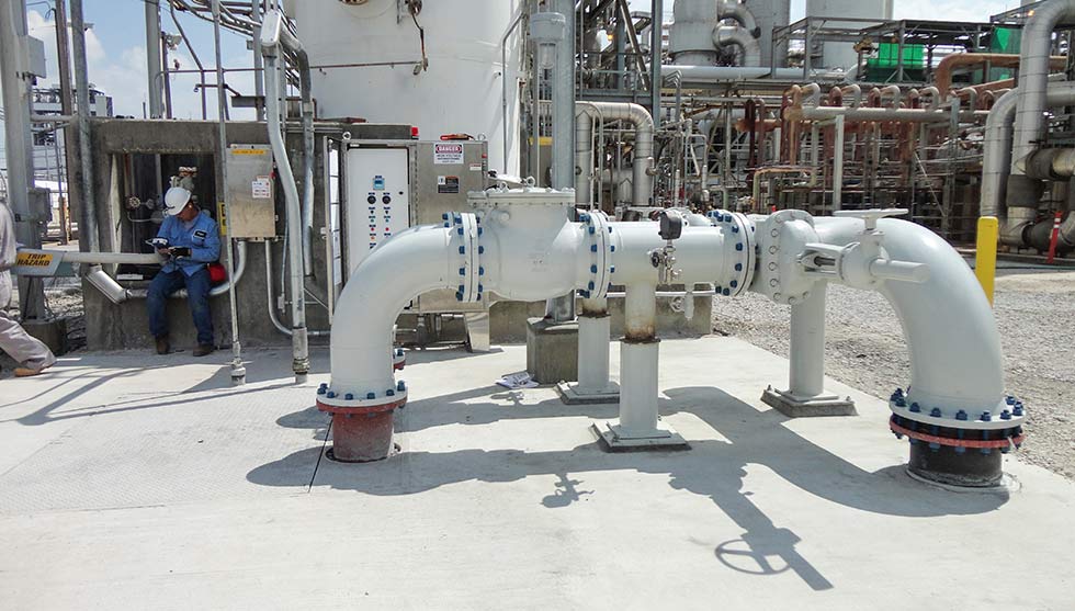 IMAGE 3: A stormwater pump station with an above-grade valve skid