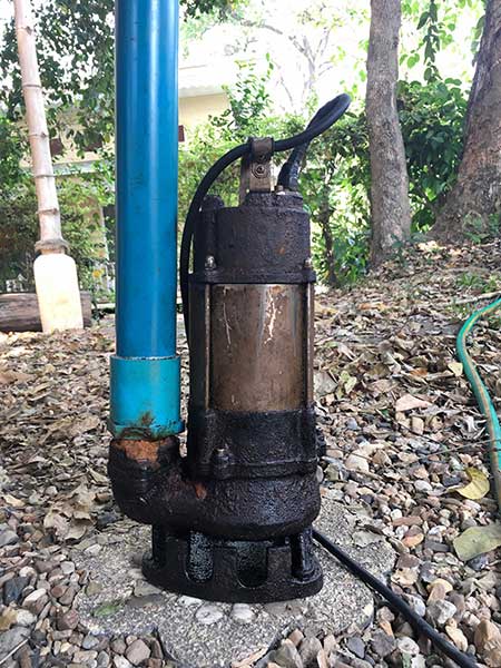 IMAGE 2: Rusty submersible pump lifted for repairs