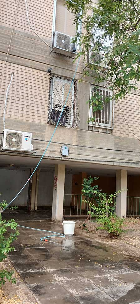 Alternative connection (installing  a splitter at the whole spigot) via a third-floor shower spigot 