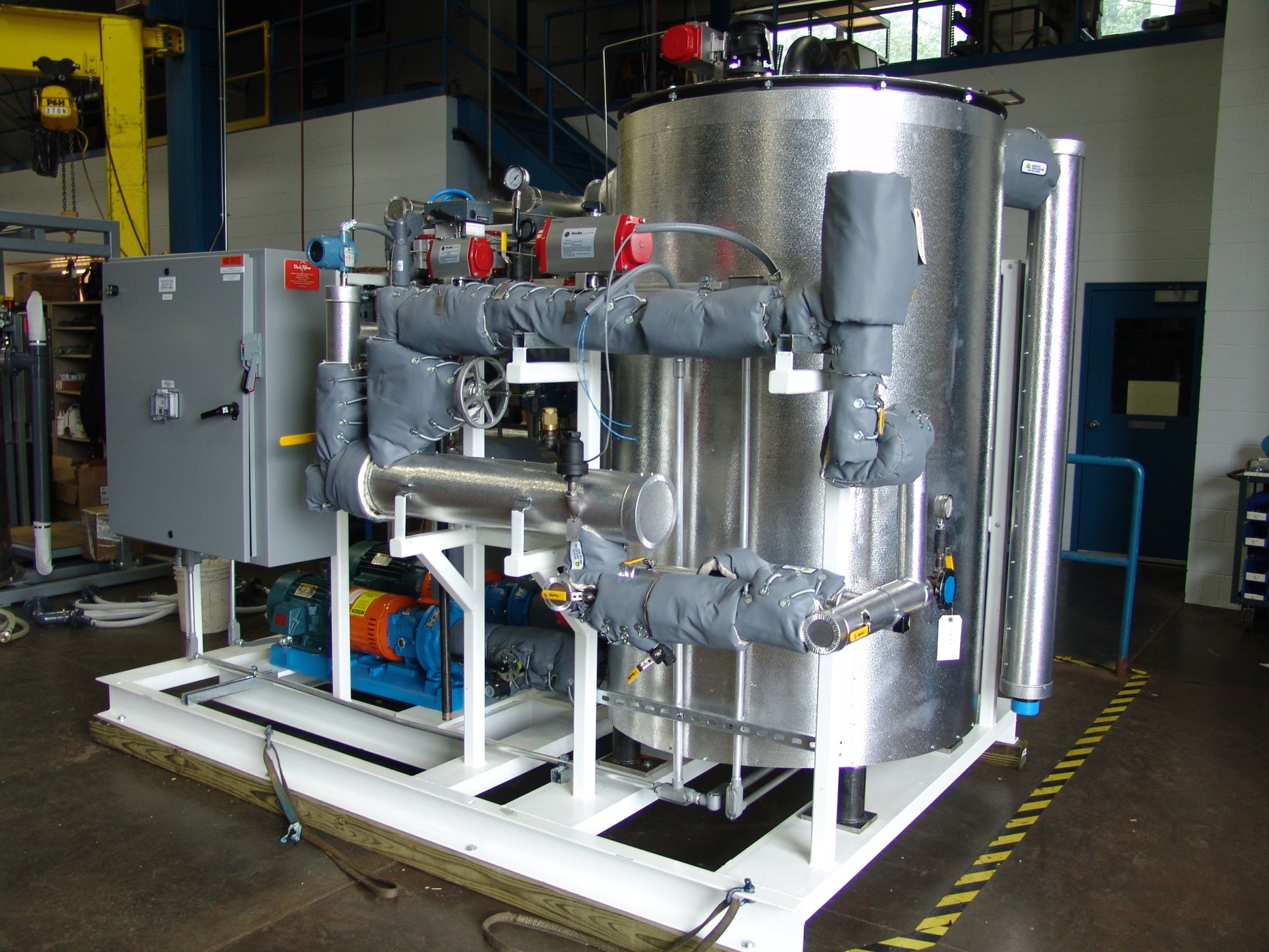 IMAGE 3: A hot water skid generates and supplies high-temperature water to utility systems such as pitot tube pump skids for equipment cleaning in food processing plants. The system typically integrates a heating source, circulation pumps and control instrumentation to deliver consistent flow and temperature on demand. By providing a reliable supply of hot water, it ensures effective sanitation, regulatory compliance and operational efficiency in washdown and CIP processes.